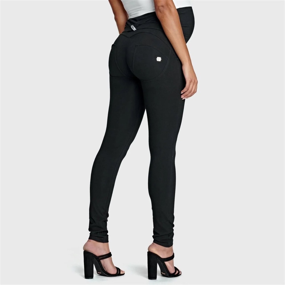 Freddy WR.UP Shaping Maternity Pants